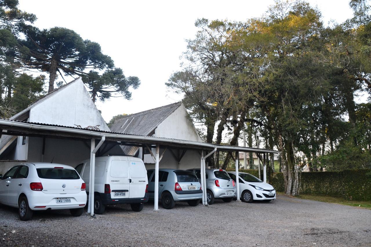 Hotel Pousada Dos Pinheiros Canela Exterior foto